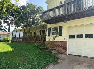 145 Bear Wallow Rd, Burnsville, NC 28714