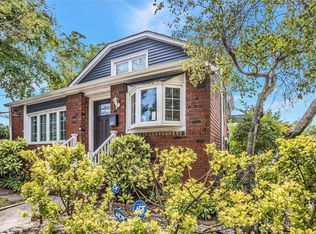 594 Meacham Ave, Elmont, NY 11003