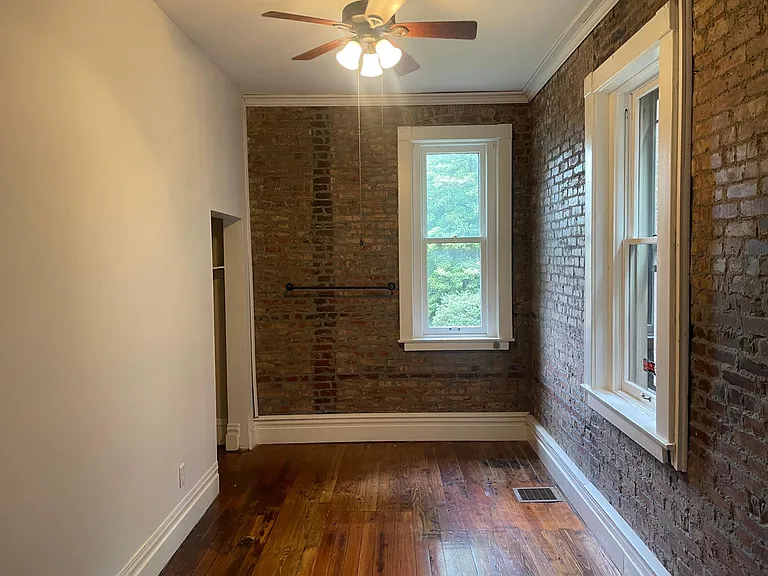 1610 S 3rd St #1 — Photo 8