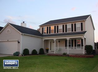 152 Amberleigh Dr, Romeoville, IL 60446