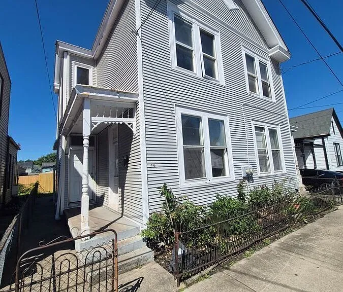 316 Lafayette Ave — Photo 1