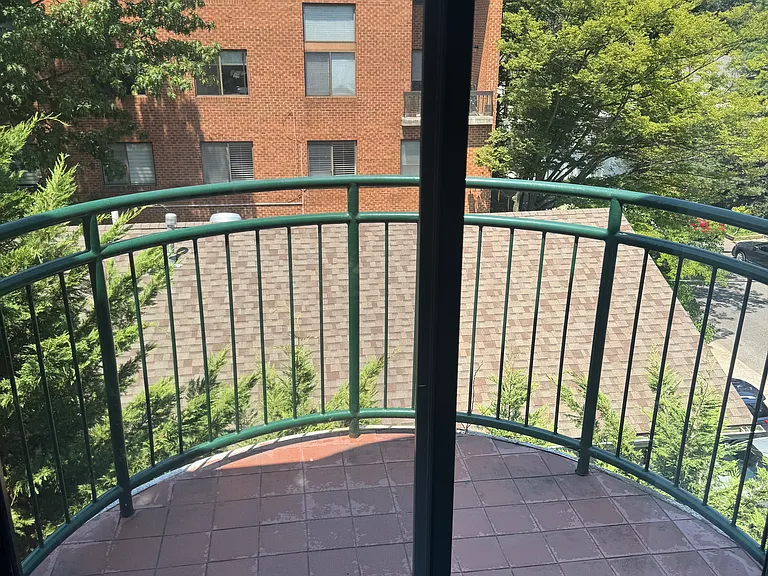 4 Chelsea Pl — Photo 17