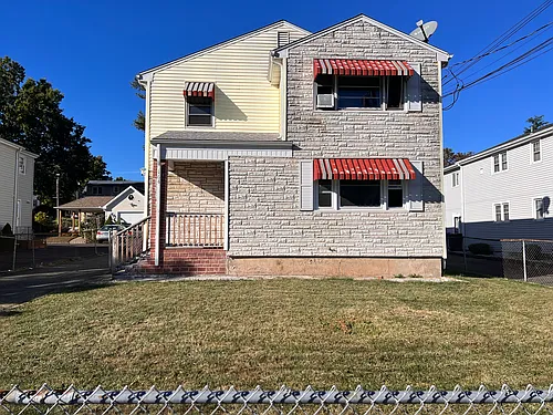 164 Thorniley St #1 Photo 1