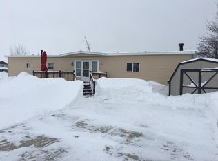 5399 Circle Dr N, Grand Forks, ND 58203