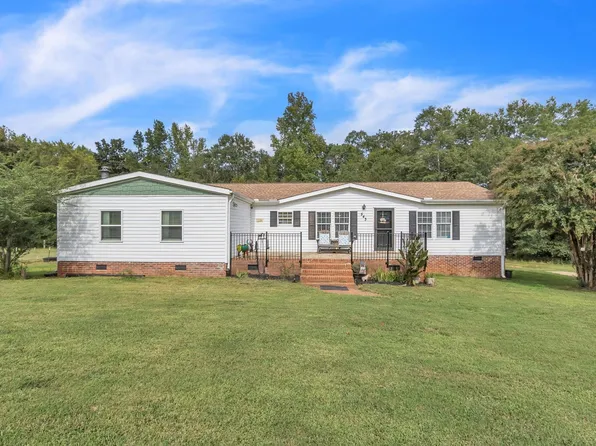 543 Hayes Dr, Gray Court, SC 29645