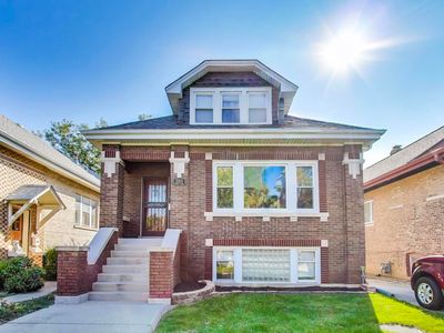2811 Wisconsin Ave, Berwyn, IL, 60402