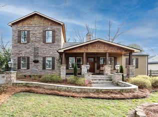 1101 Sedgefield Rd, Charlotte, NC 28209