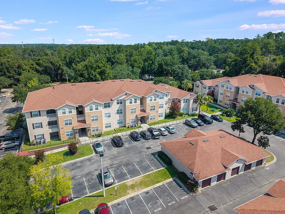 Capital Walk Apartments