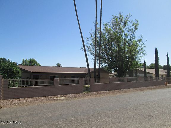 2nd image of 6701 W SURREY Avenue