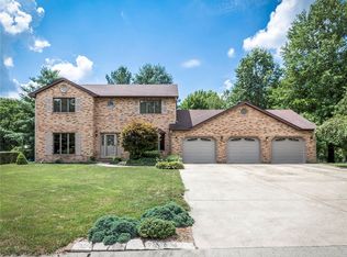 27 Sequoia Dr, Troy, IL