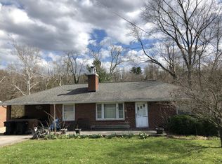 831 Hugh Ave, Roanoke, VA 24019