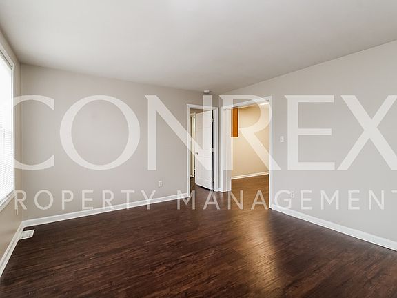5th image of 4015 Mountainridge Dr