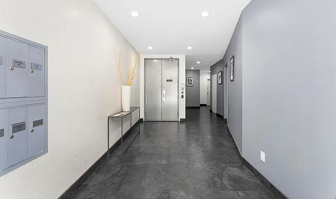 Rented by Compass | media 14