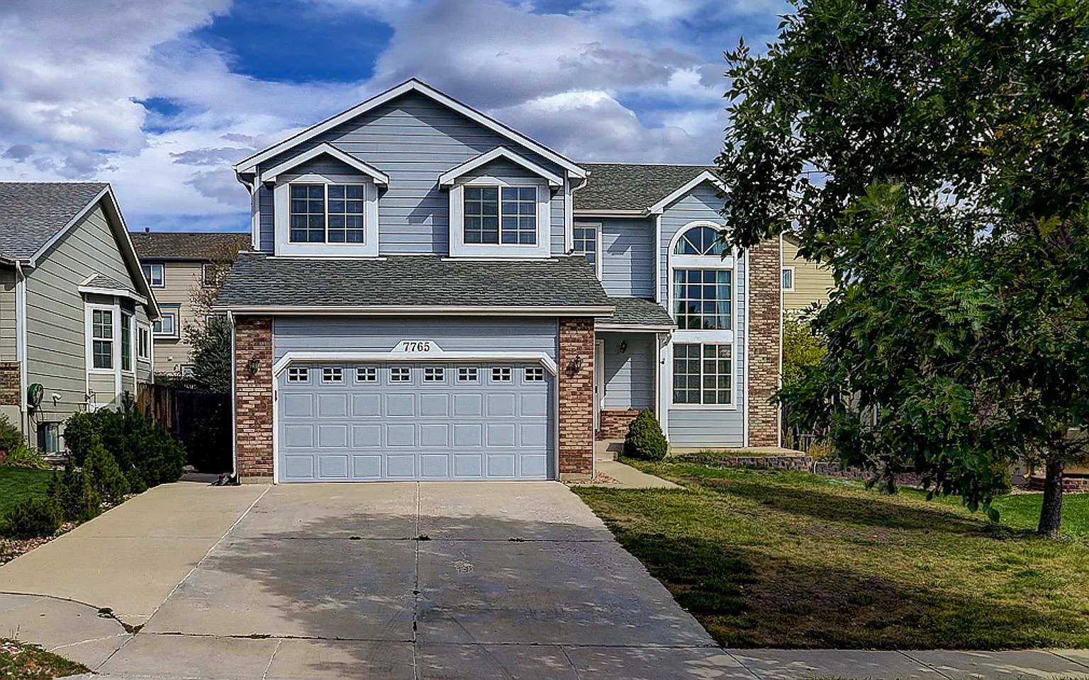 5 bed, 3373 sqft, $3,450 — Photo 1