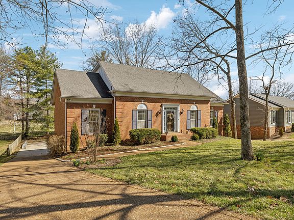 5th image of 1706 Leaton Ct