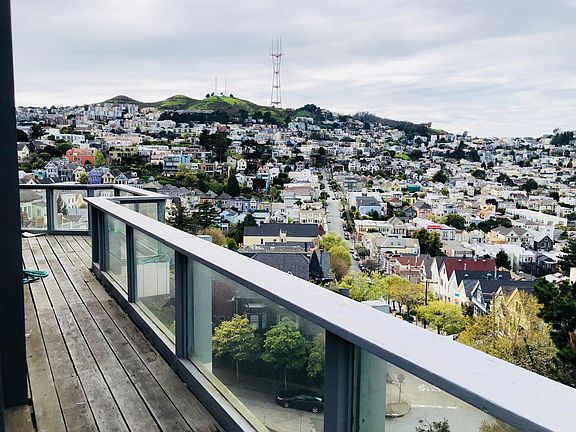 3rd image of 705 Noe St