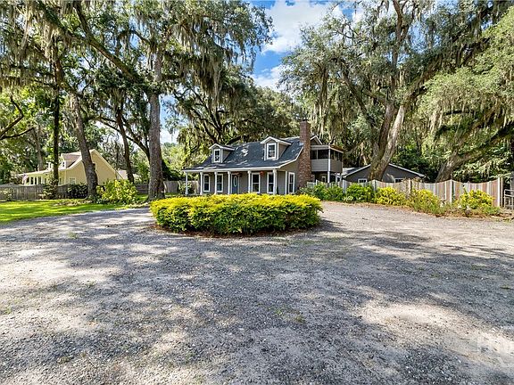 4th image of 203 Rabbit Hill Road