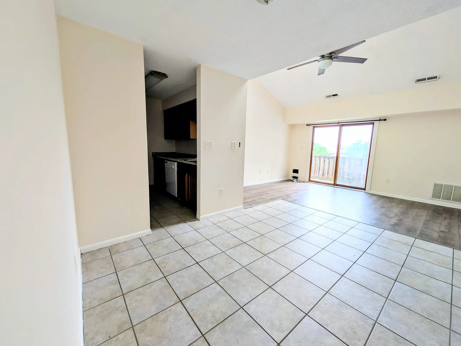 2313 Ravens Crest Dr — Photo 3