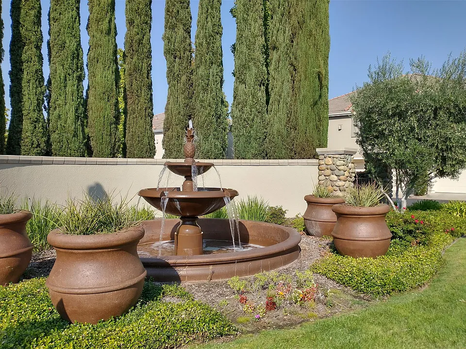 1309 Esplanade Cir