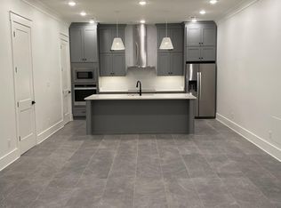 2441 Memphis St #1, Hernando, MS 38632