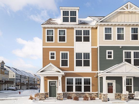 3rd image of 15444 Eames Way