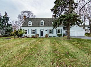 1115 Escarpment Dr, Lewiston, NY 14092