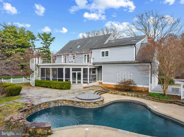 182 Wroxeter Dr, Arnold, MD 21012