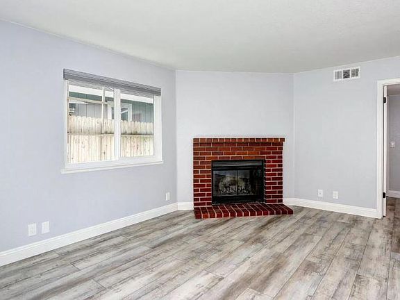 5th image of 4116 Cedar Meadow Dr