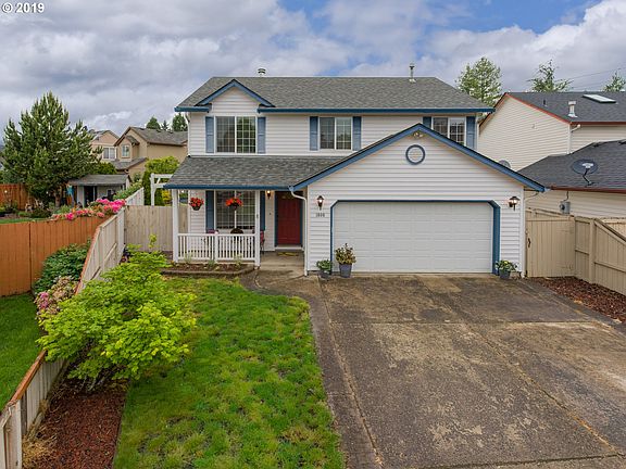 2nd image of 1600 SE 187th Pl