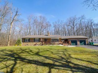 104 Shady Ln, Sellersville, PA 18960