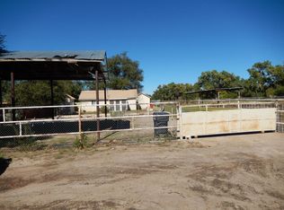 2112 Tapia Blvd SW, Albuquerque, NM 87105