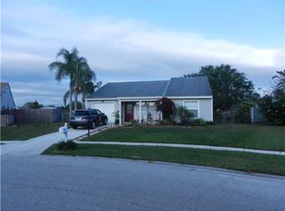 7851 Ridgewood Dr, Lake Worth, FL 33467