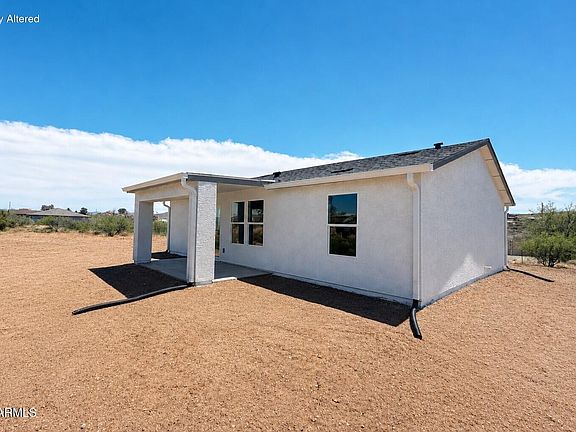 3rd image of 20162 E ANTELOPE Road