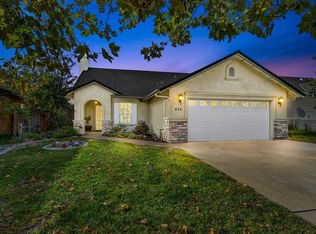 848 North St, Lincoln, CA 95648