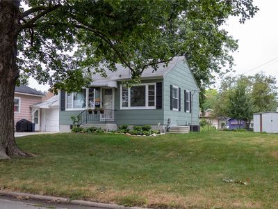 517 W 5th St S, Newton, IA, 50208
