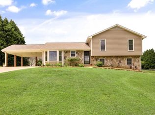 320 Tidwell Cir, Alpharetta, GA 30004