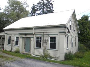 88 E Main St, Searsport, ME 04974