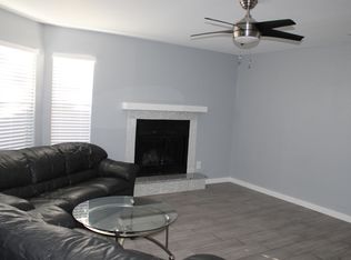 8801 Schick Rd APT B, Austin, TX 78729