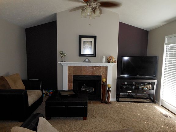 2nd image of 189 Tara Ct