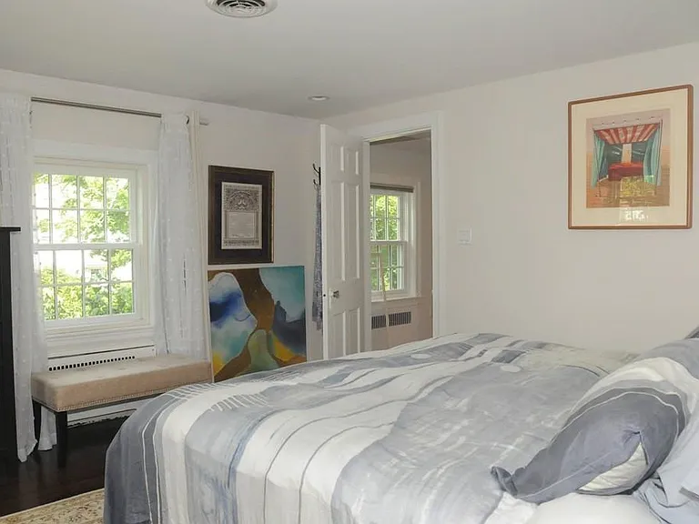 106 Upland Ave — Photo 19