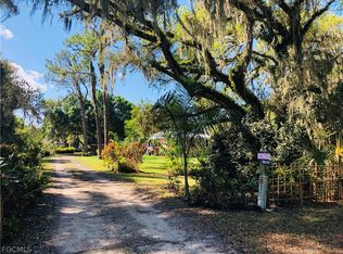 17520 Taylor Rd, Alva, FL 33920