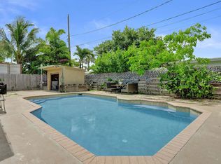 307 SE 14th Place, Deerfield Beach, FL 33441