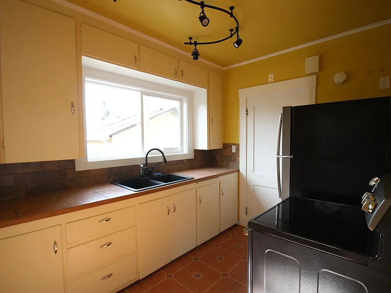 6207 Phinney Ave N — Photo 8