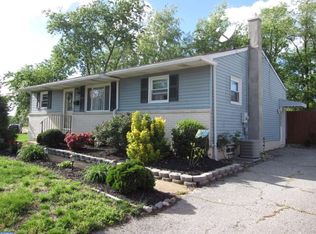 29 E Edinburgh Dr, New Castle, DE 19720