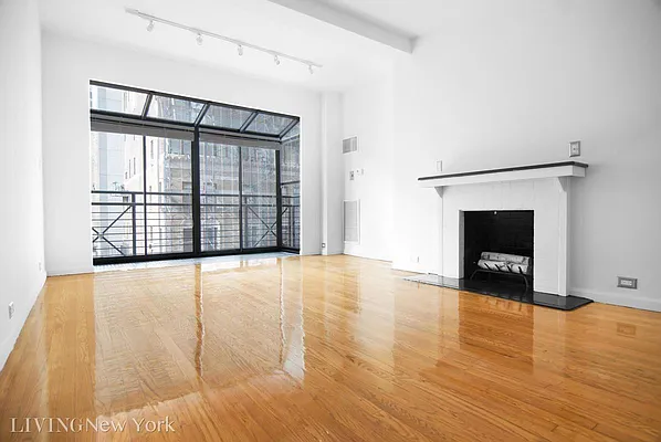 Rented by Living New York | media 37