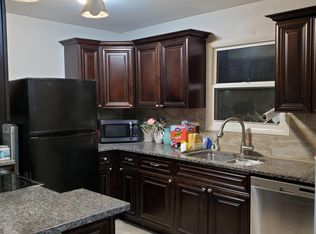 2719 Rawhide Ln, Lawrence, KS 66046