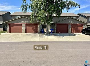 325 Arianna Pl, Tea, SD 57064