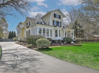 53 Jennys Ln, Barrington, RI 02806