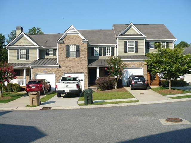 Front View Townhouse Units