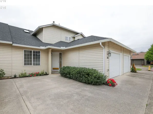 13801 NW 10th Ct APT 2A, Vancouver, WA 98685